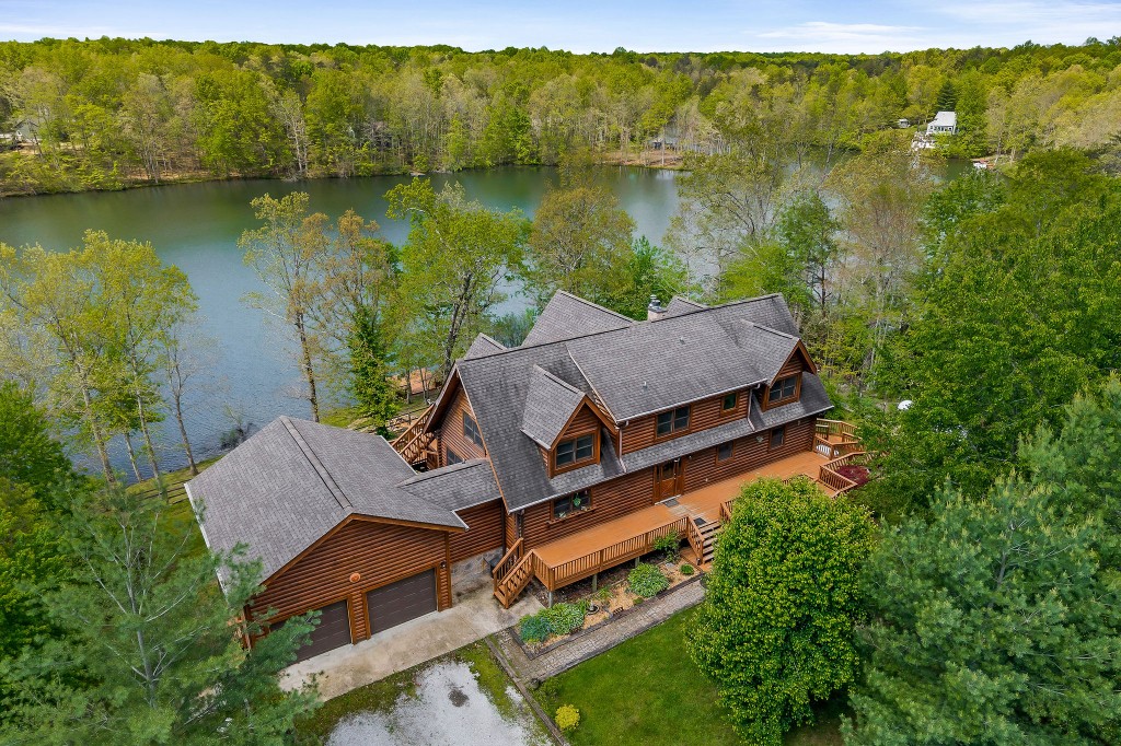 78 Emerald Place Monterey TN 38574