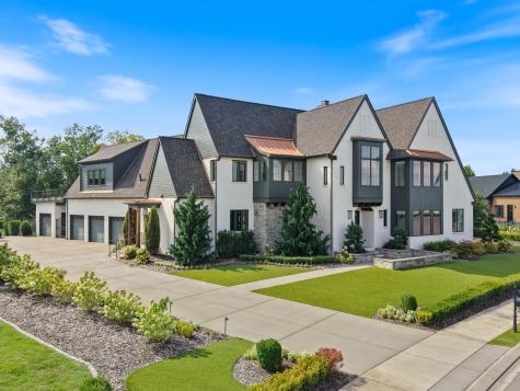 1021 Julian Way Murfreesboro TN 37128