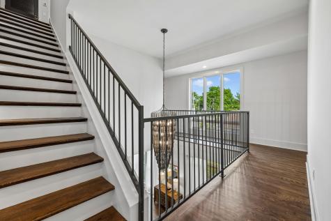 1618 7th Ave, N Nashville TN 37208