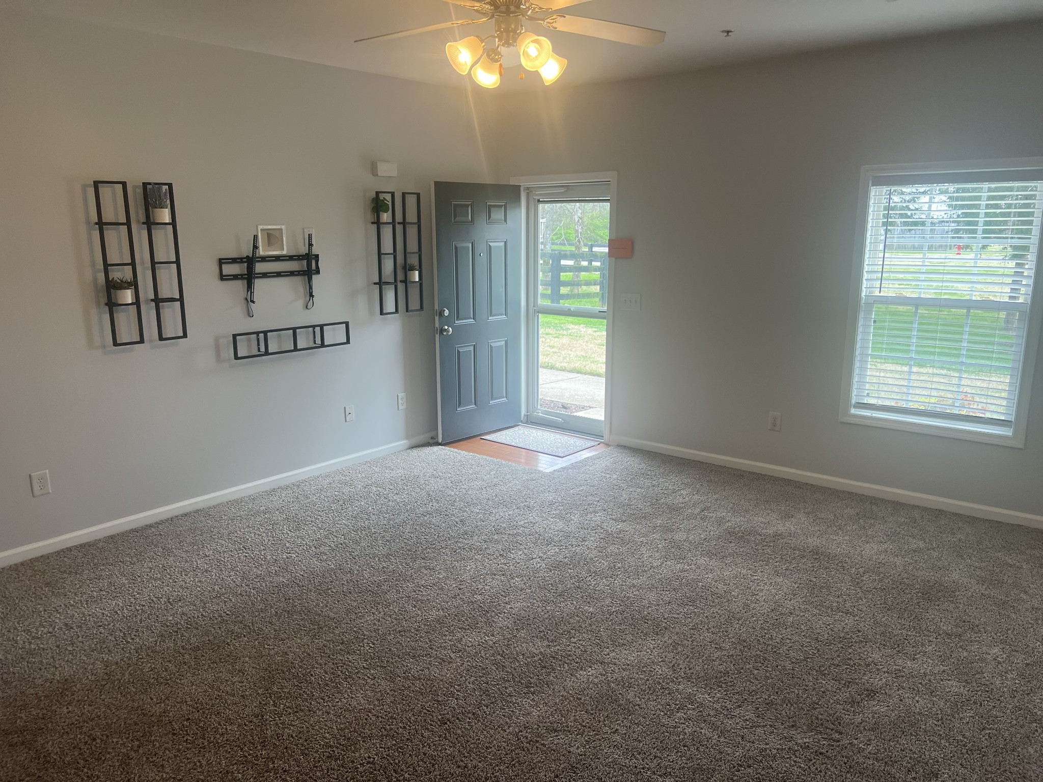 1019 Briggs Lane Spring Hill TN 37174