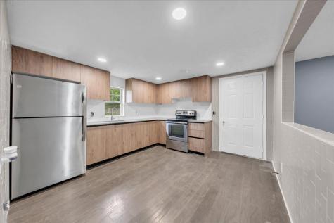 72 W 1st Street Hillsboro TN 37342