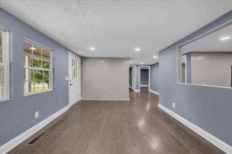 72 W 1st Street Hillsboro TN 37342
