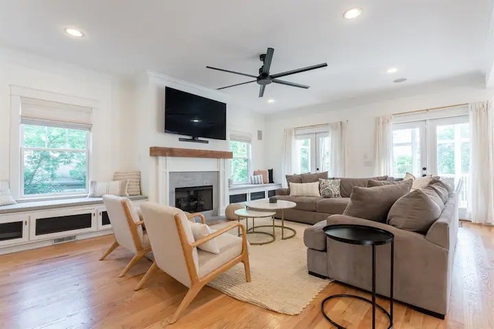 3311 Acklen Avenue Nashville TN 37212