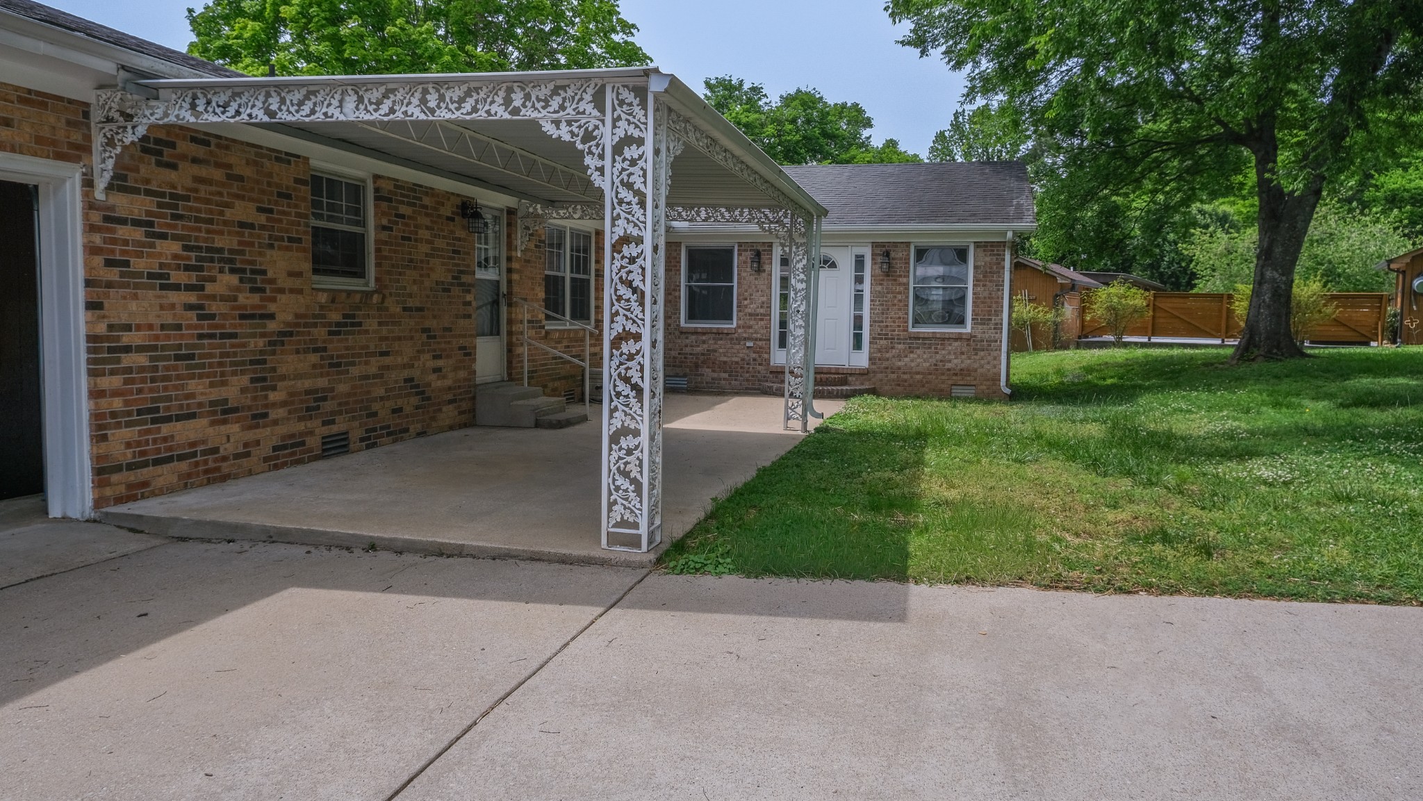 968 Galloway Street Lewisburg TN 37091