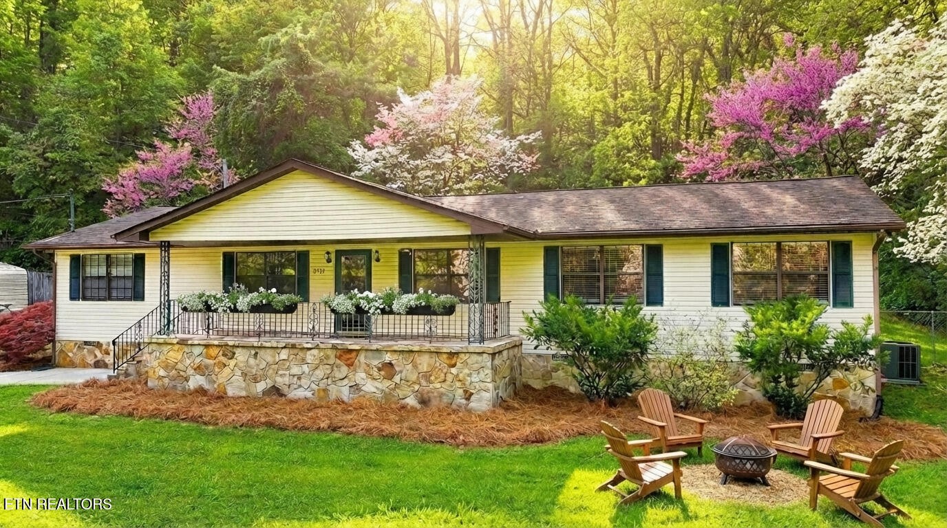 2333 Thorn Grove Pike Knoxville TN 37914
