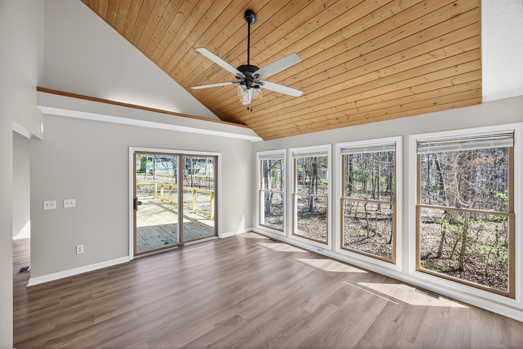 204 Meadowview Drive Crossville TN 38558
