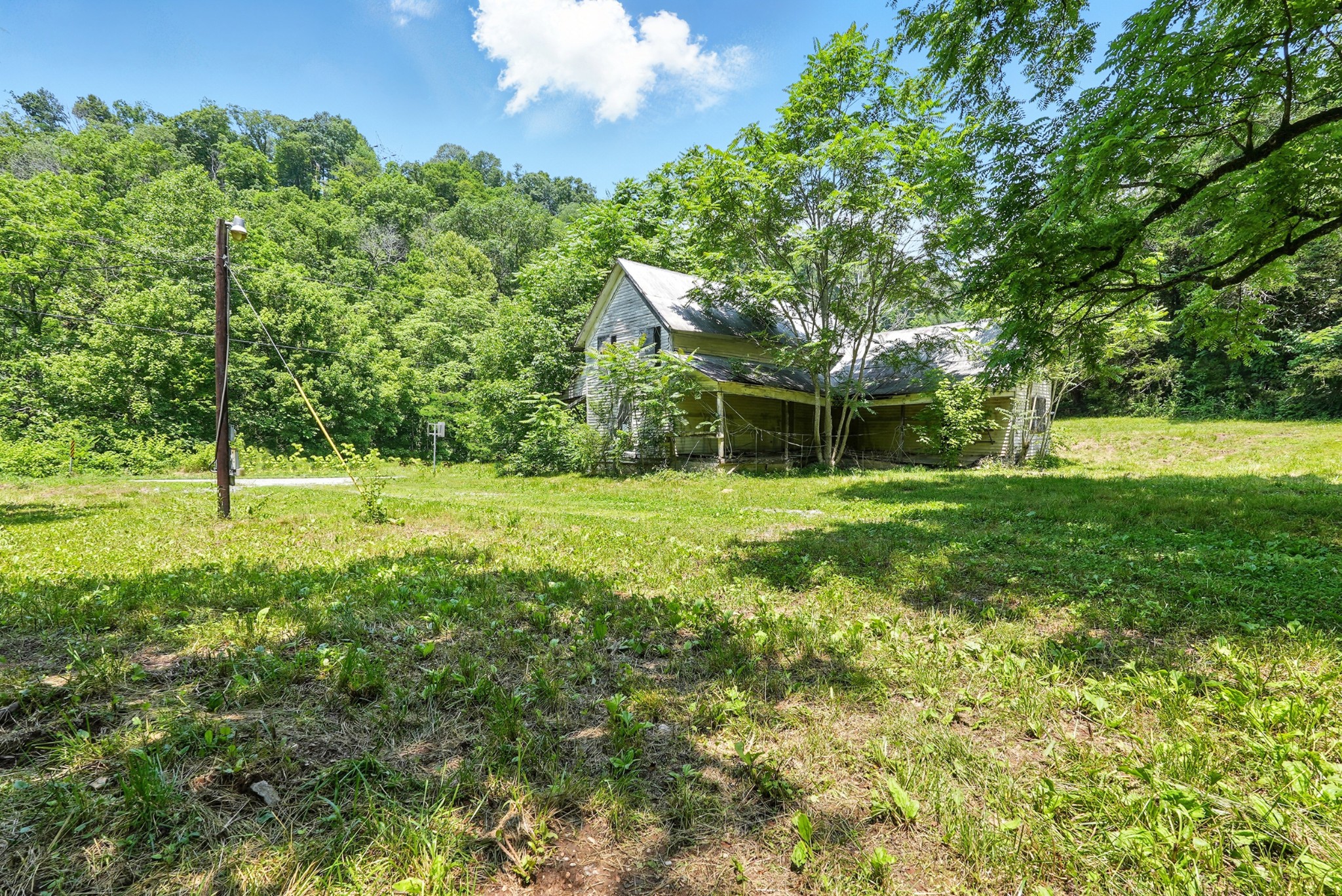 4006 Stones River Road Woodbury TN 37190