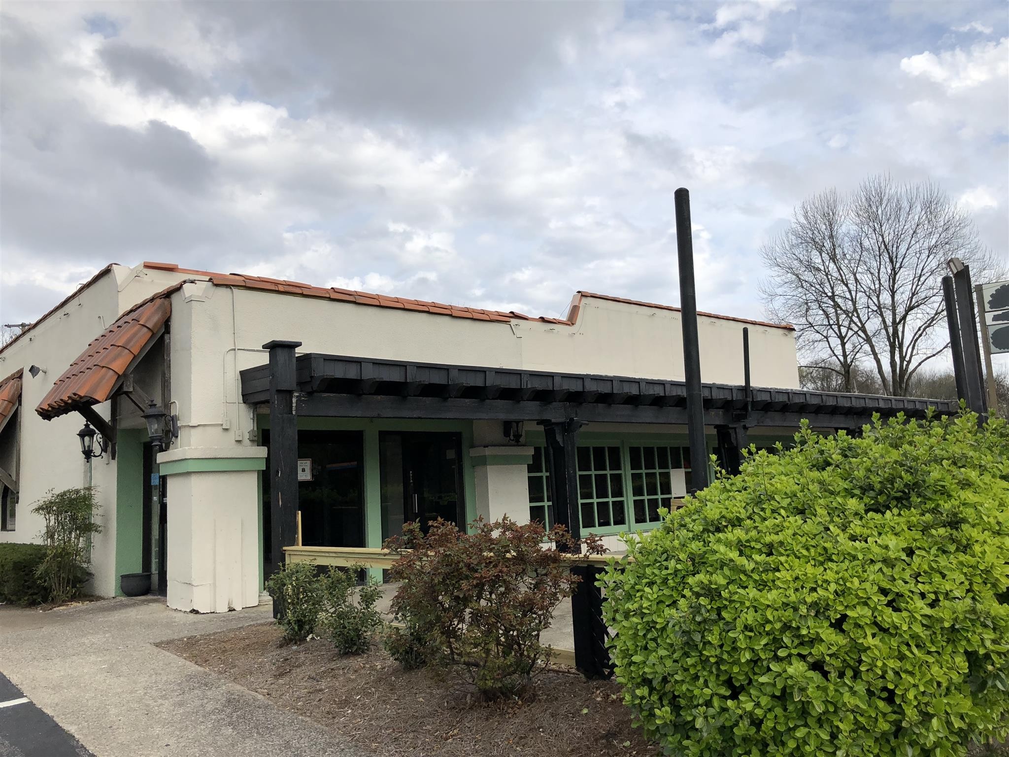1132 Murfreesboro Pike Nashville TN 37217