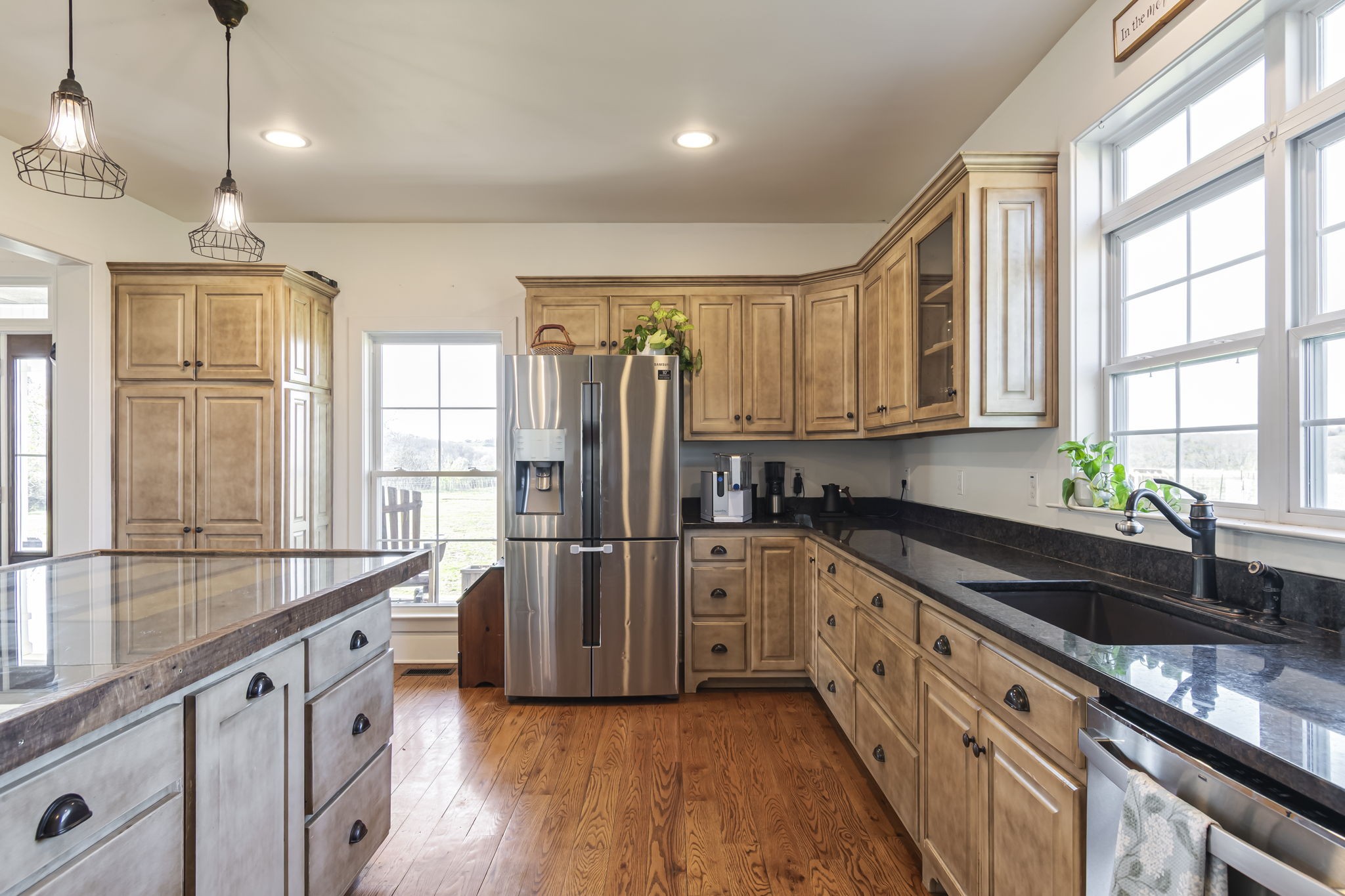 2430 Santa Fe Pike Columbia TN 38401