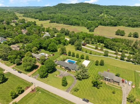 106 Steeplechase Lane Nashville TN 37221