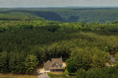 2485 River Bluffs Drive Jasper TN 37347