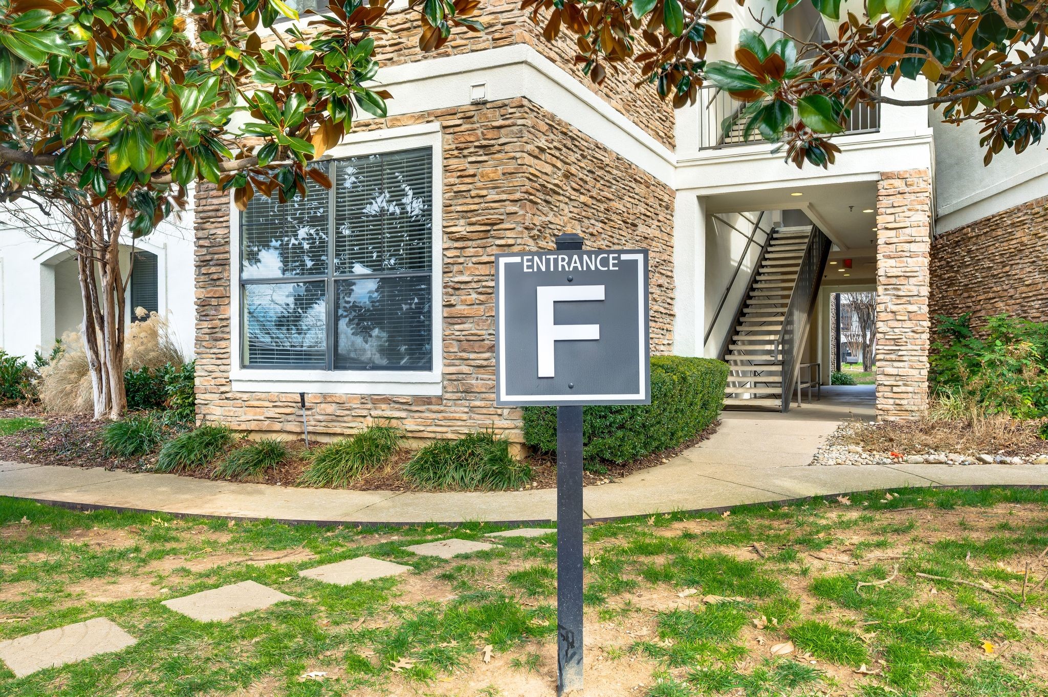 2600 Hillsboro Pike Nashville TN 37212