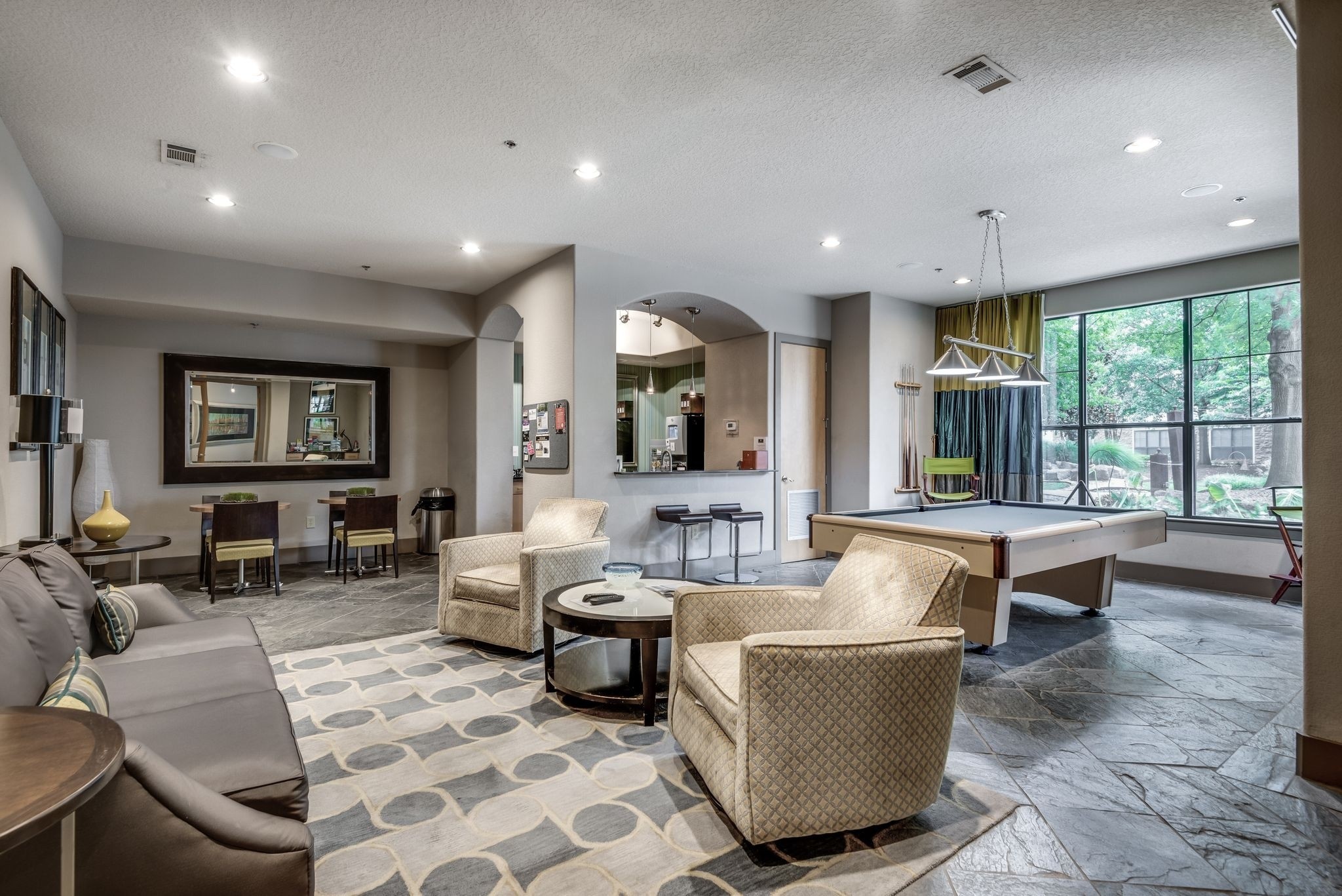 2600 Hillsboro Pike Nashville TN 37212