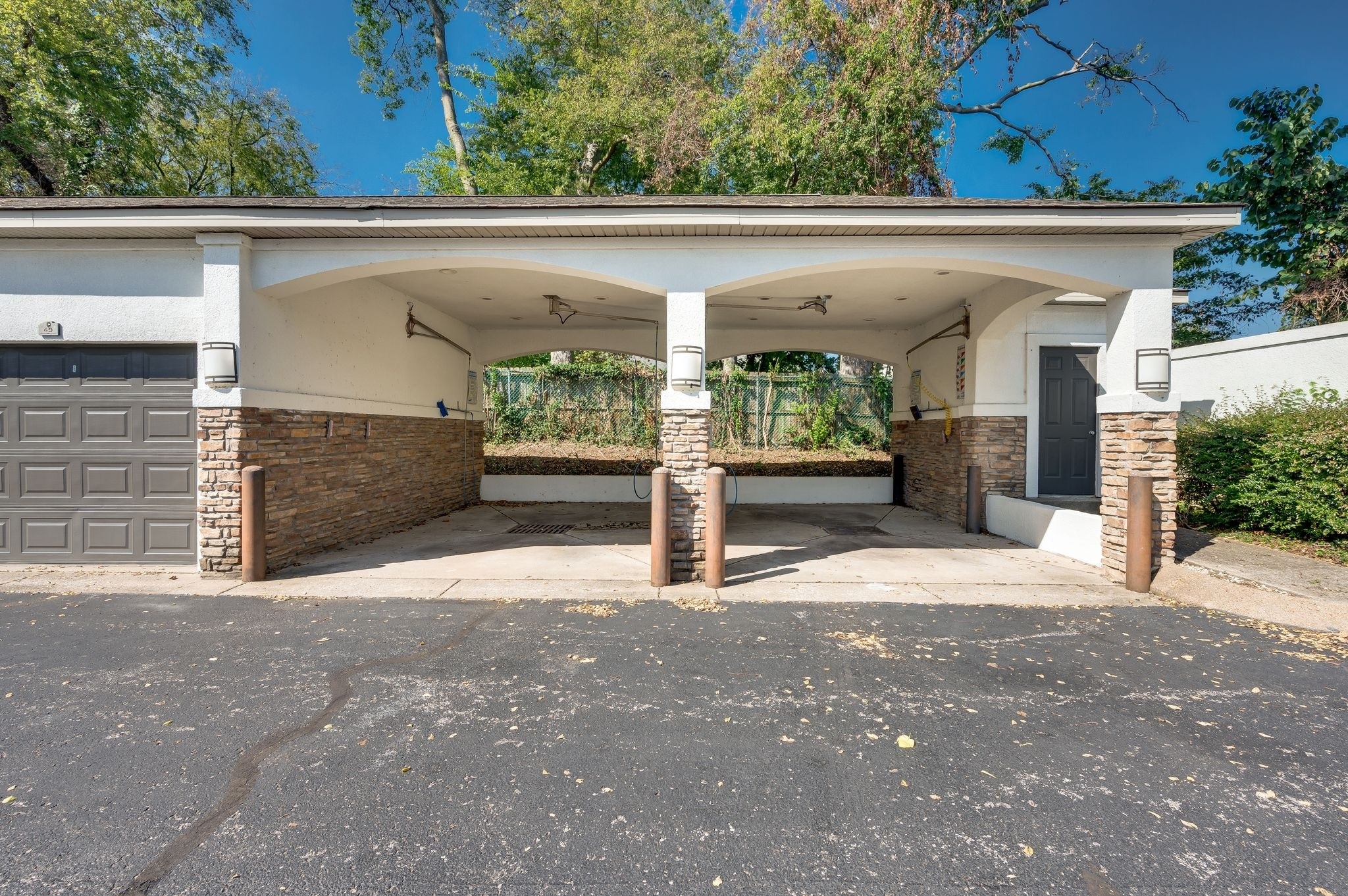 2600 Hillsboro Pike Nashville TN 37212