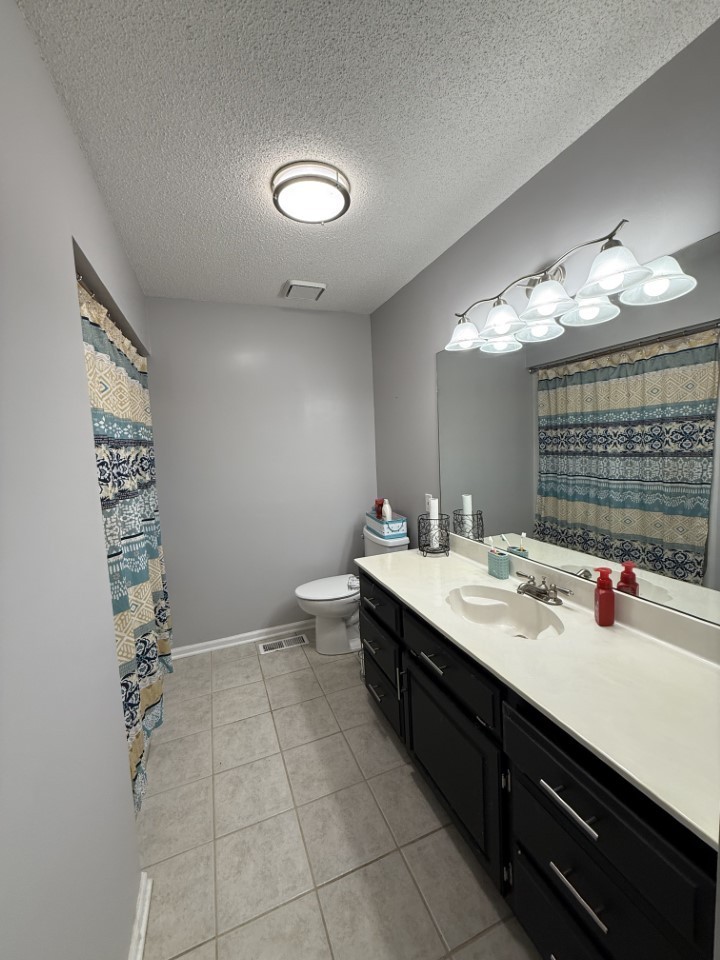 405 Robins St, E Lawrenceburg TN 38464