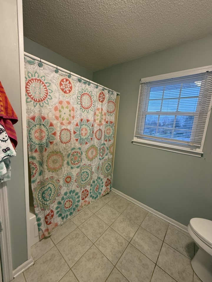 405 Robins St, E Lawrenceburg TN 38464