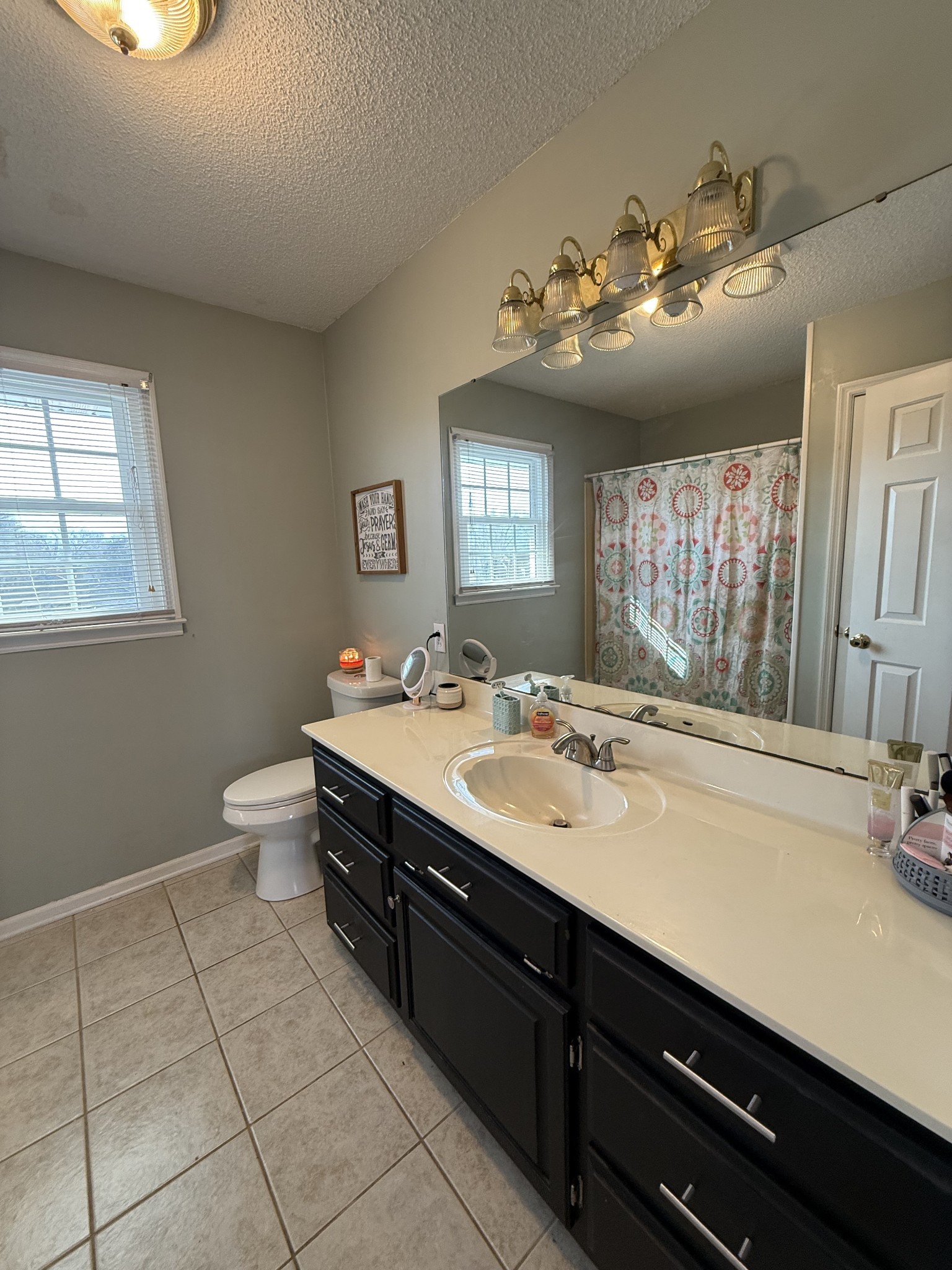 405 Robins St, E Lawrenceburg TN 38464