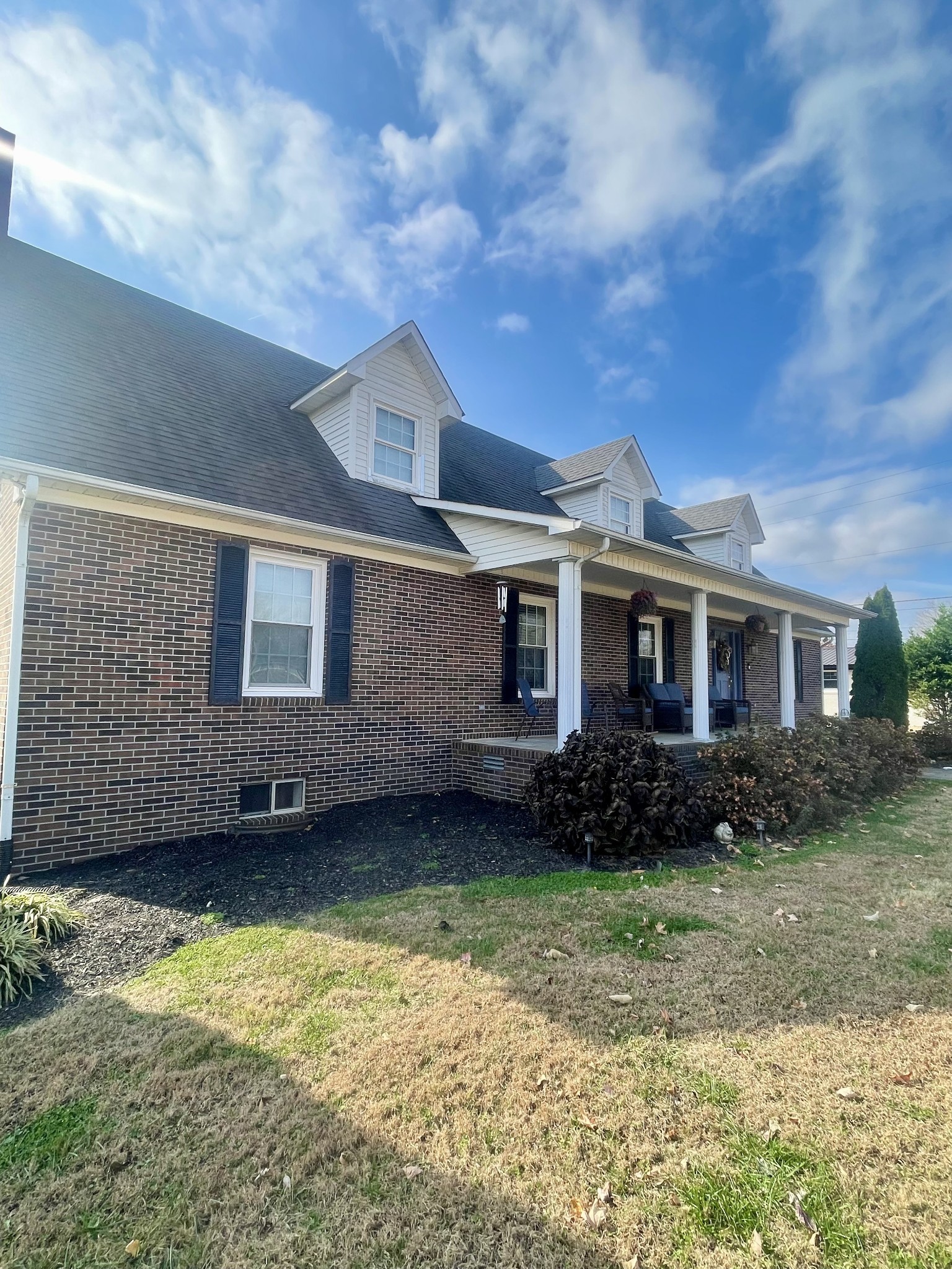 405 Robins St, E Lawrenceburg TN 38464