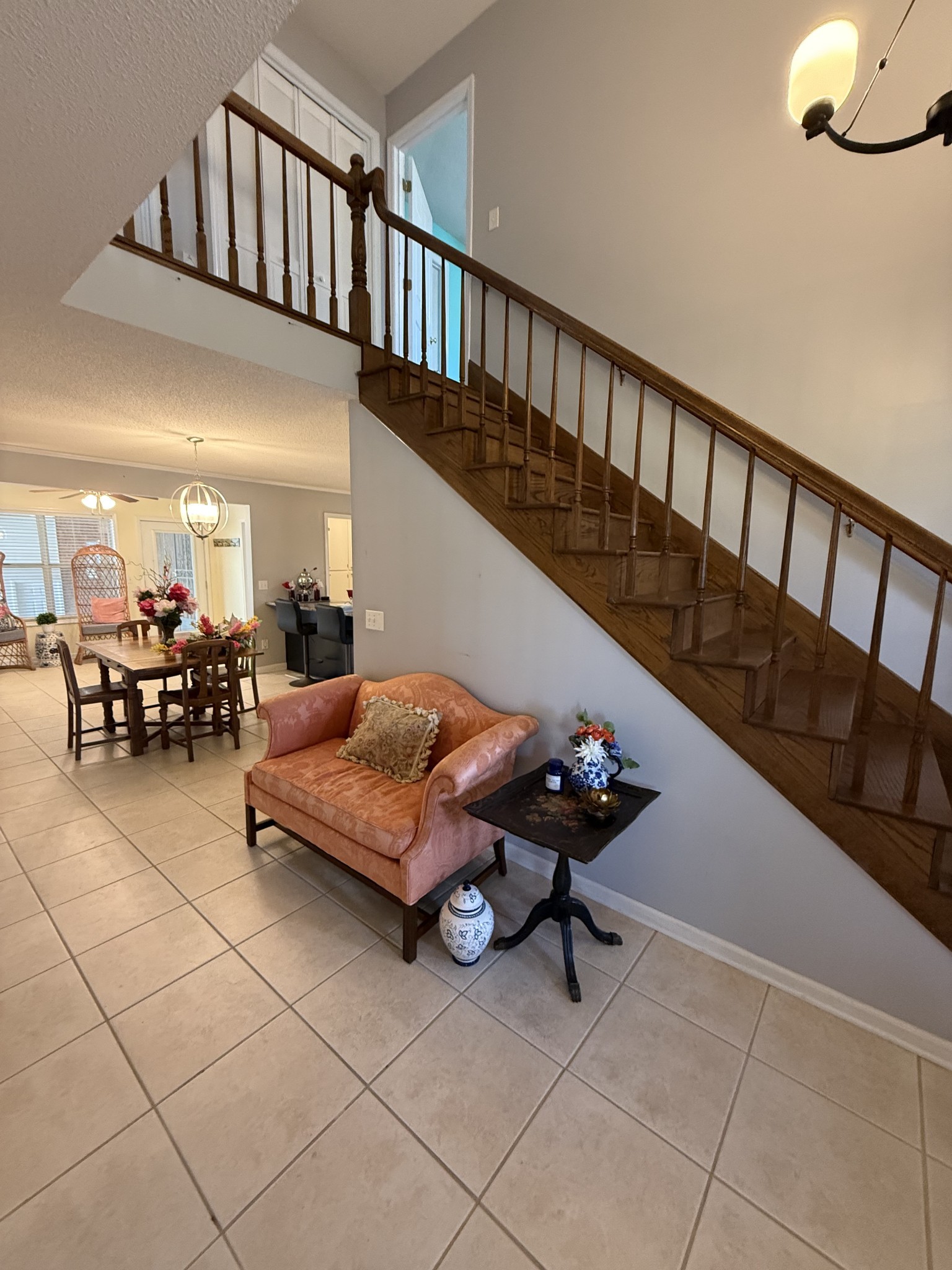 405 Robins St, E Lawrenceburg TN 38464