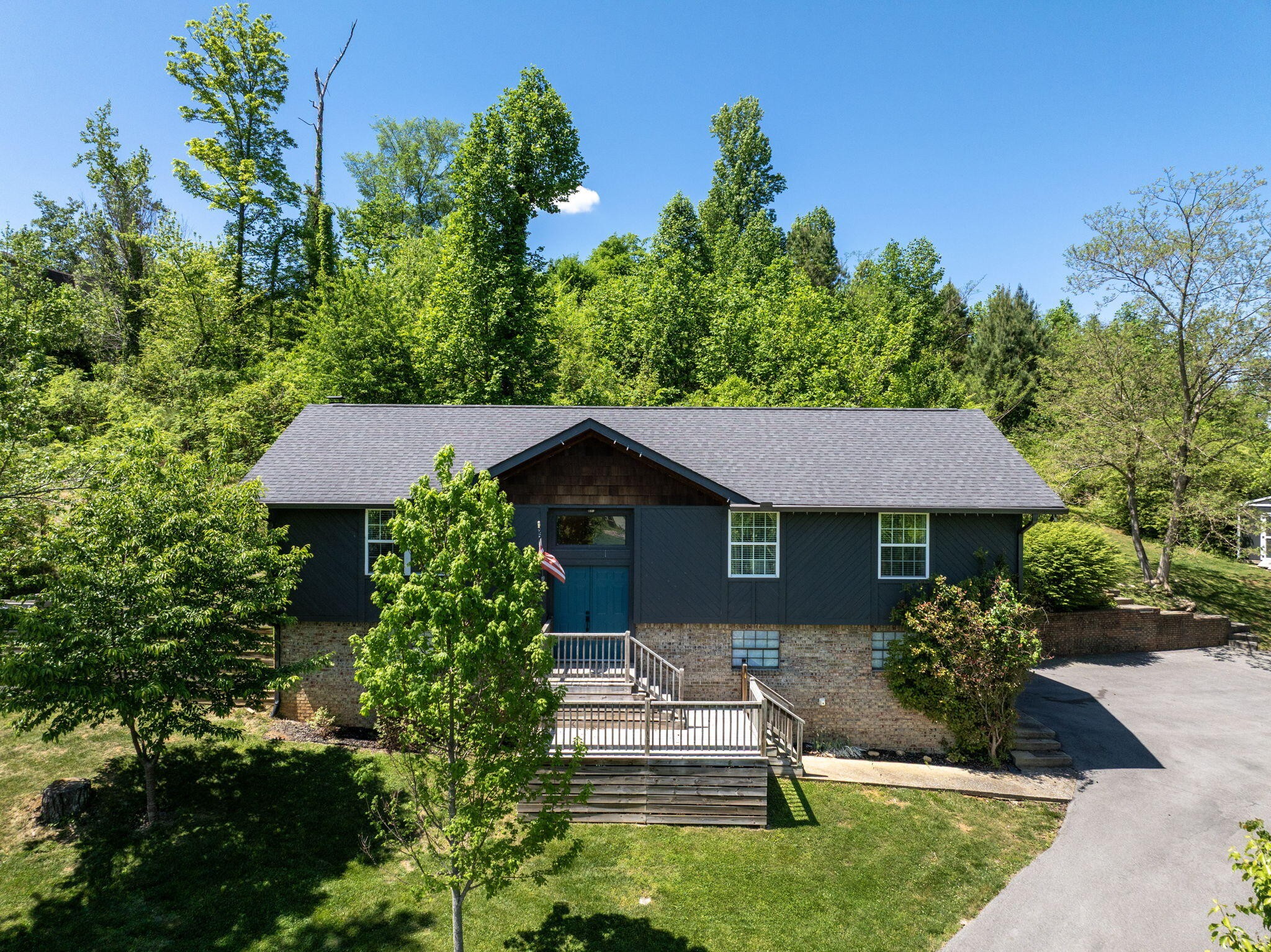 2405 Hickory Ridge Drive Chattanooga TN 37421