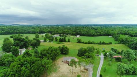 164 Chipman Road Bethpage TN 37022