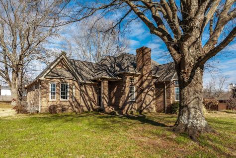 129 Buchanan Circle Hendersonville TN 37075