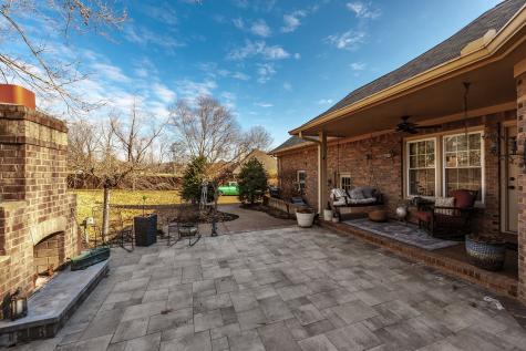 129 Buchanan Circle Hendersonville TN 37075