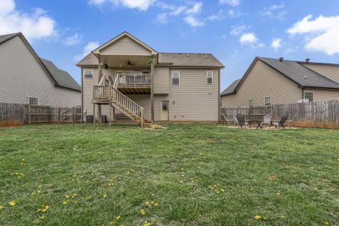 680 Fox Hound Drive Clarksville TN 37040