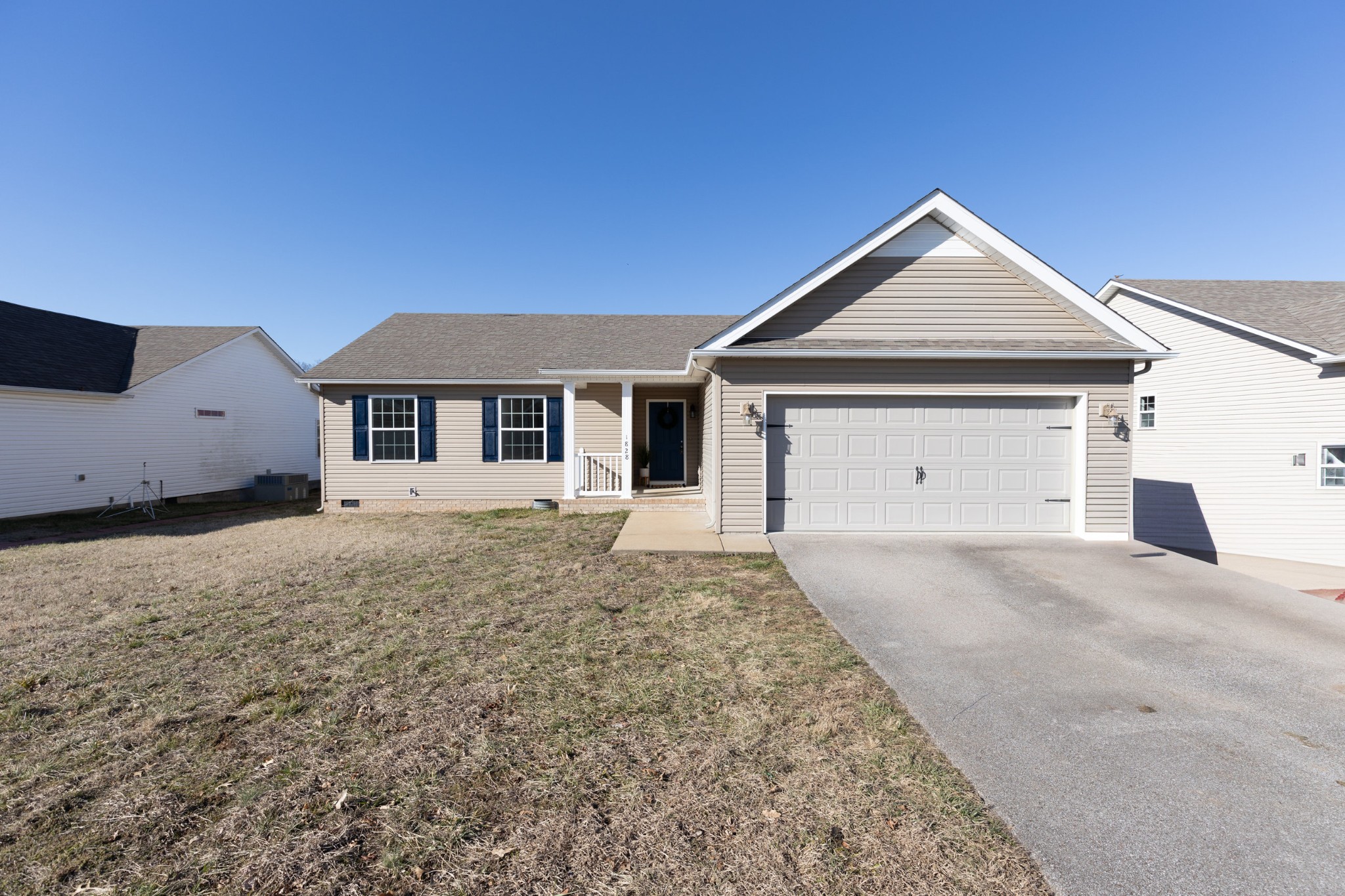 1828 Elizabeth Lane Columbia TN 38401
