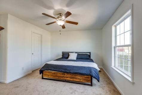1828 Elizabeth Lane Columbia TN 38401
