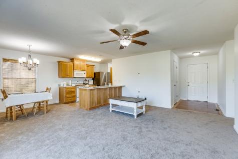 1828 Elizabeth Lane Columbia TN 38401