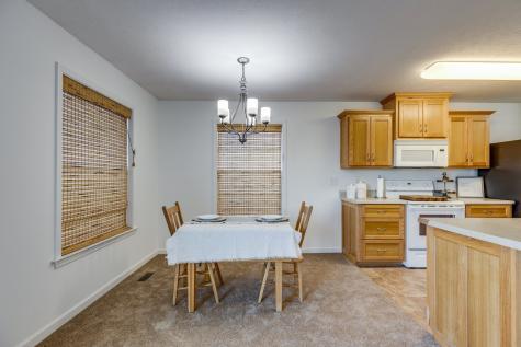 1828 Elizabeth Lane Columbia TN 38401