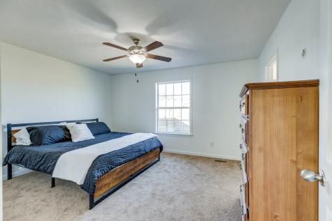 1828 Elizabeth Lane Columbia TN 38401