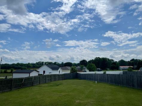 1295 S Russell Street Portland TN 37148