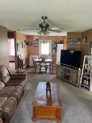1295 S Russell Street Portland TN 37148
