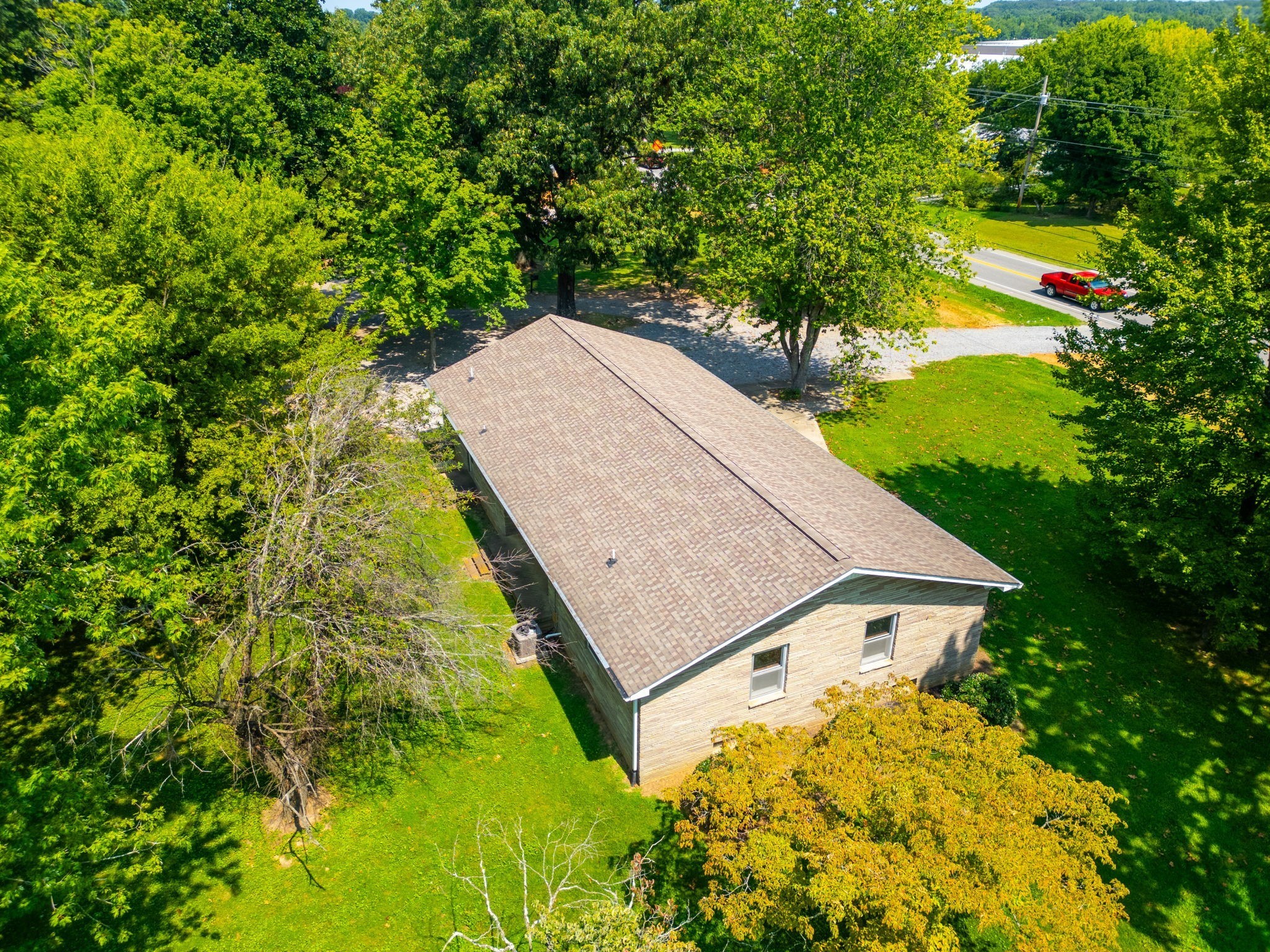 658 N Broadway Portland TN 37148