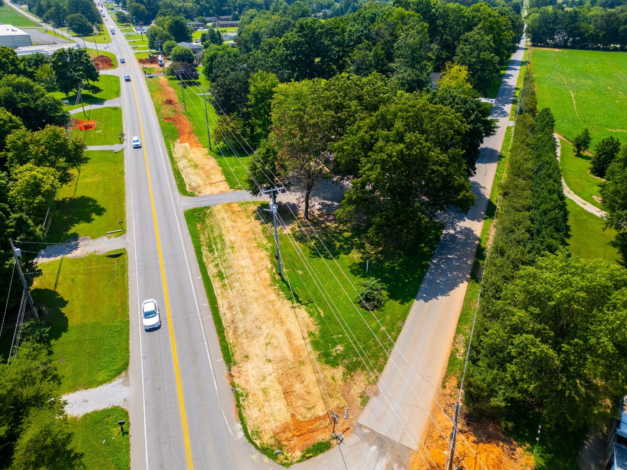 658 N Broadway Portland TN 37148