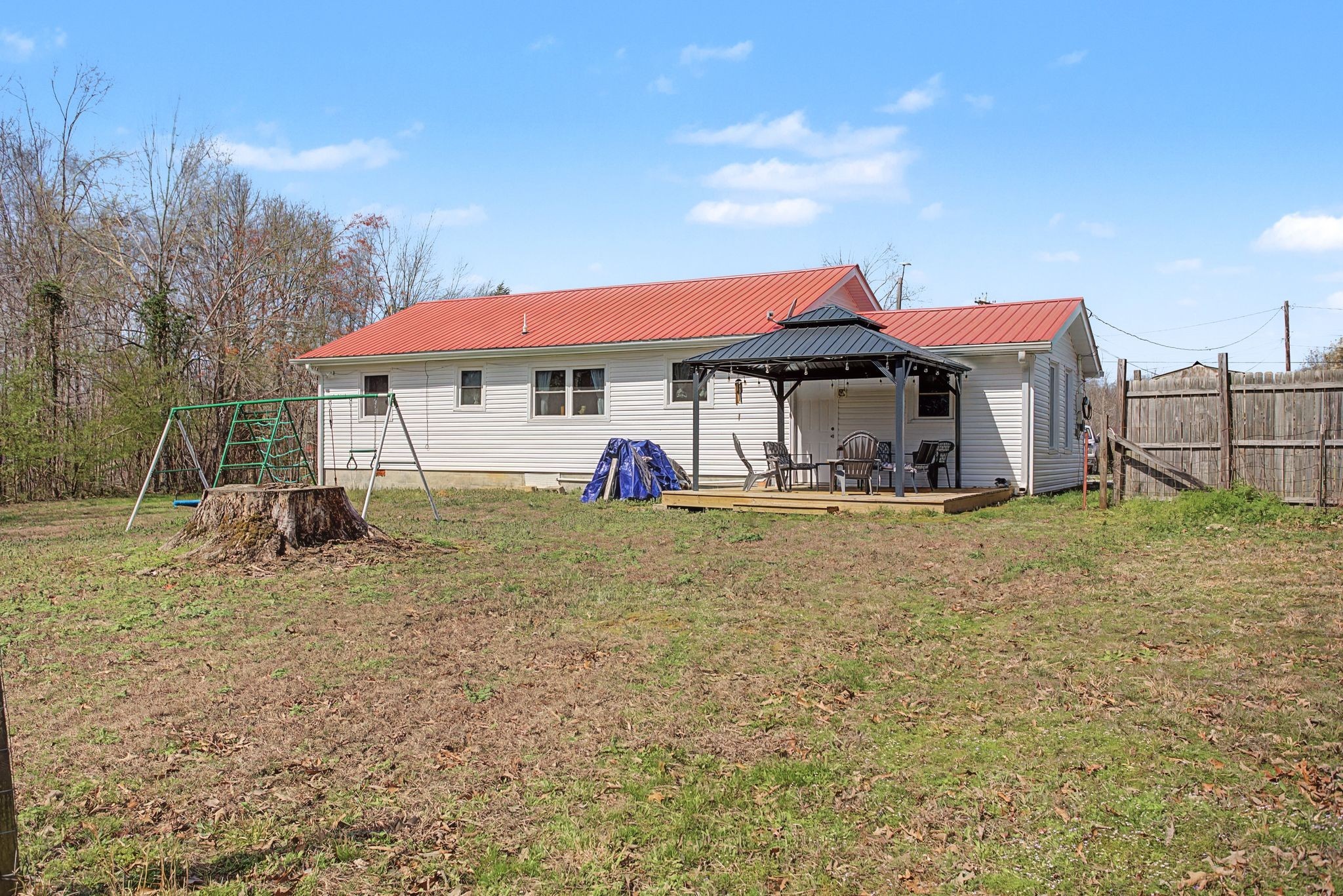 127 Rockhouse Road Hohenwald TN 38462