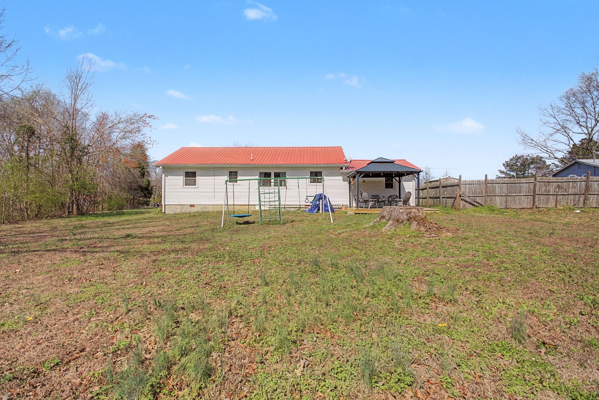 127 Rockhouse Road Hohenwald TN 38462