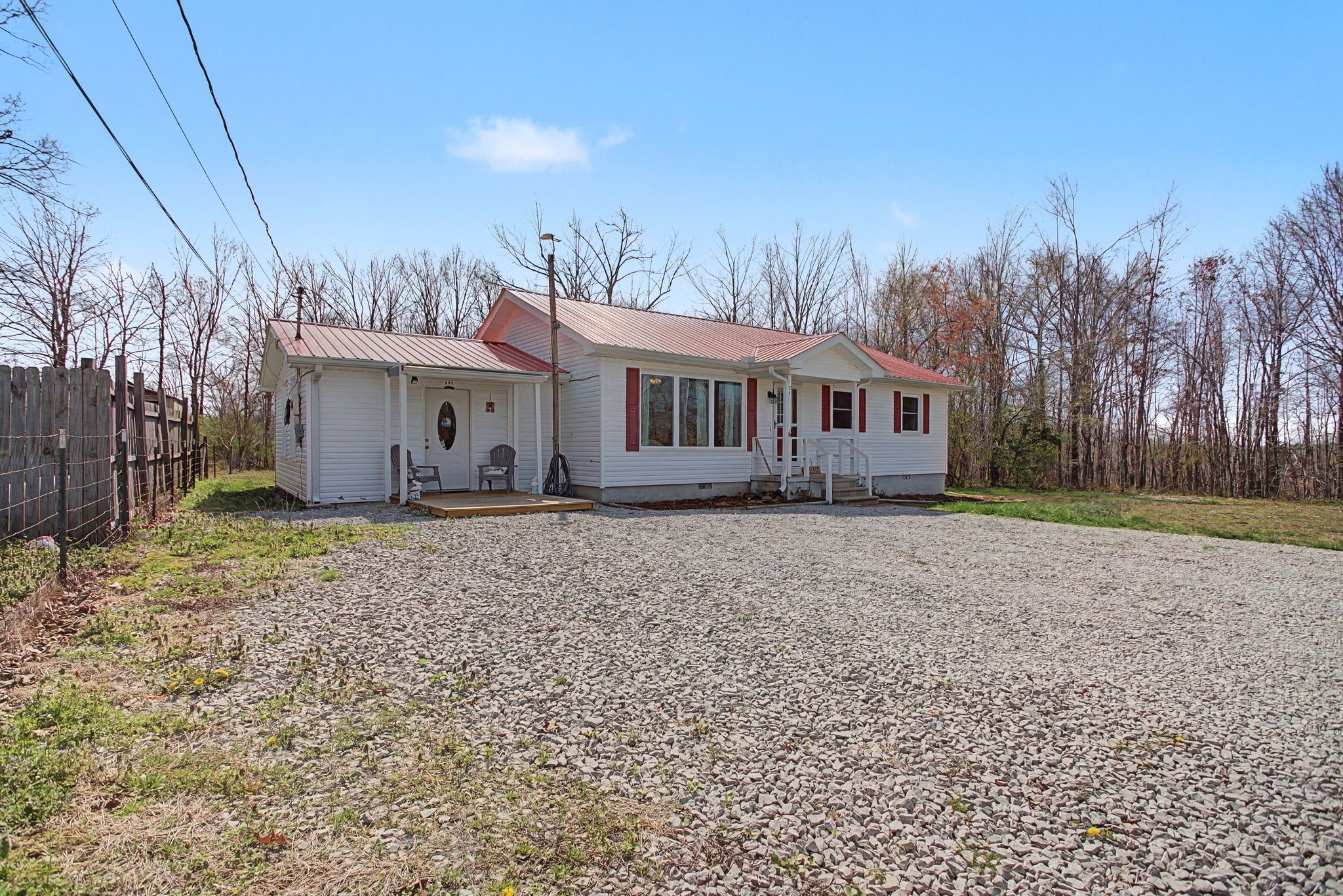 127 Rockhouse Road Hohenwald TN 38462