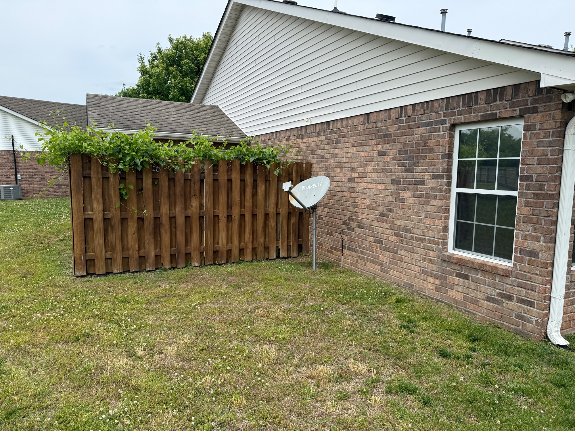 1311 Crofton Park Court Columbia TN 38401