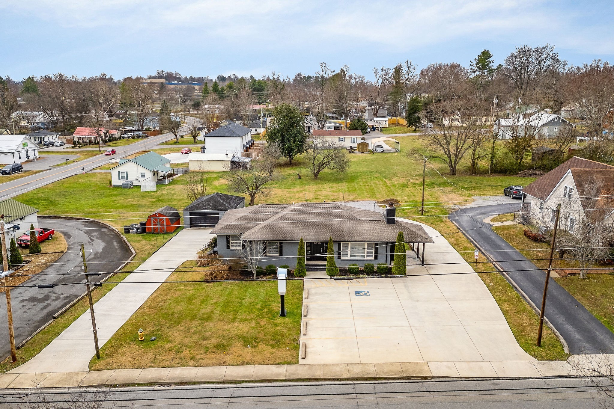 805 N Chancery Street Mcminnville TN 37110