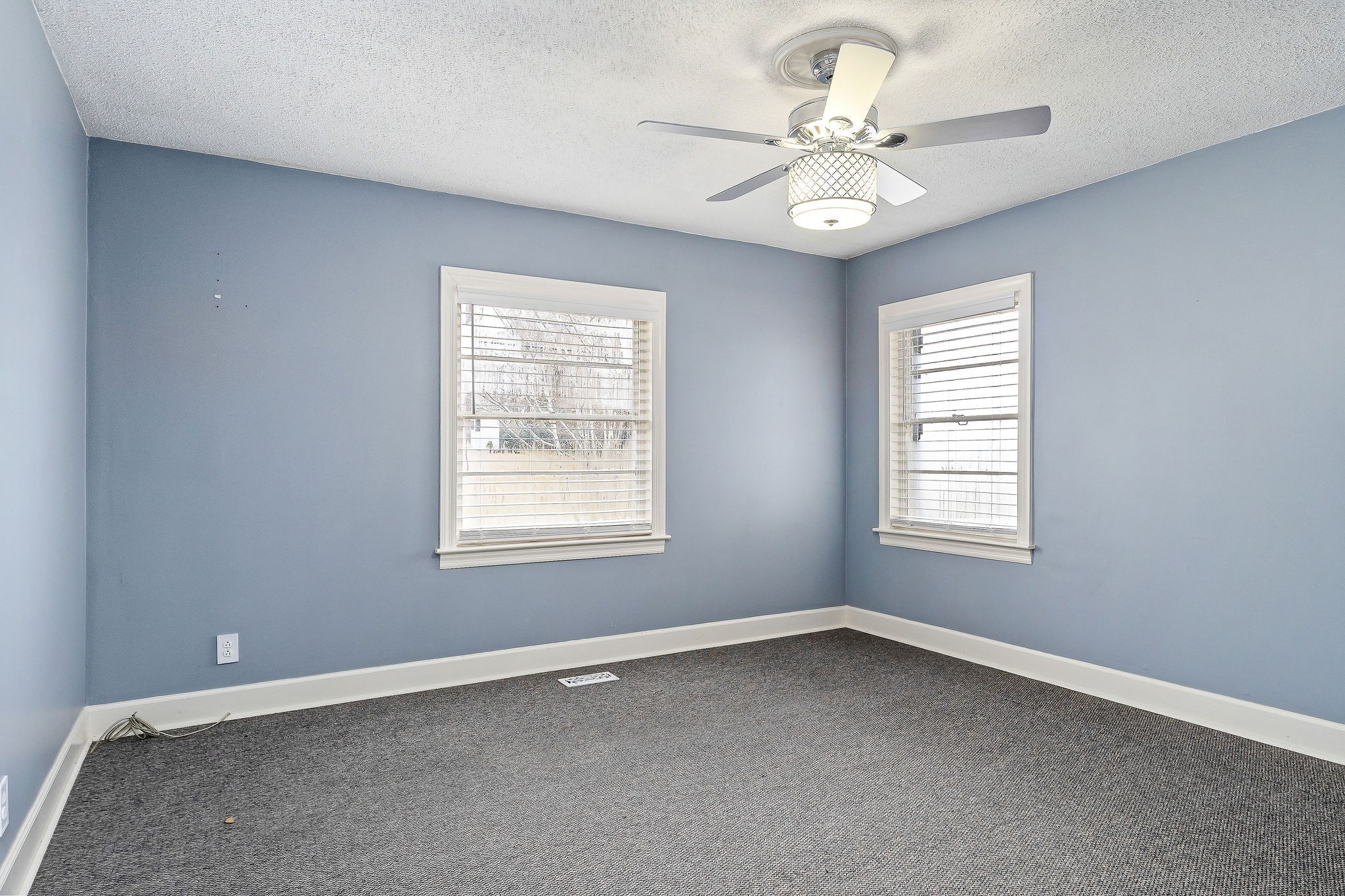 805 N Chancery Street Mcminnville TN 37110