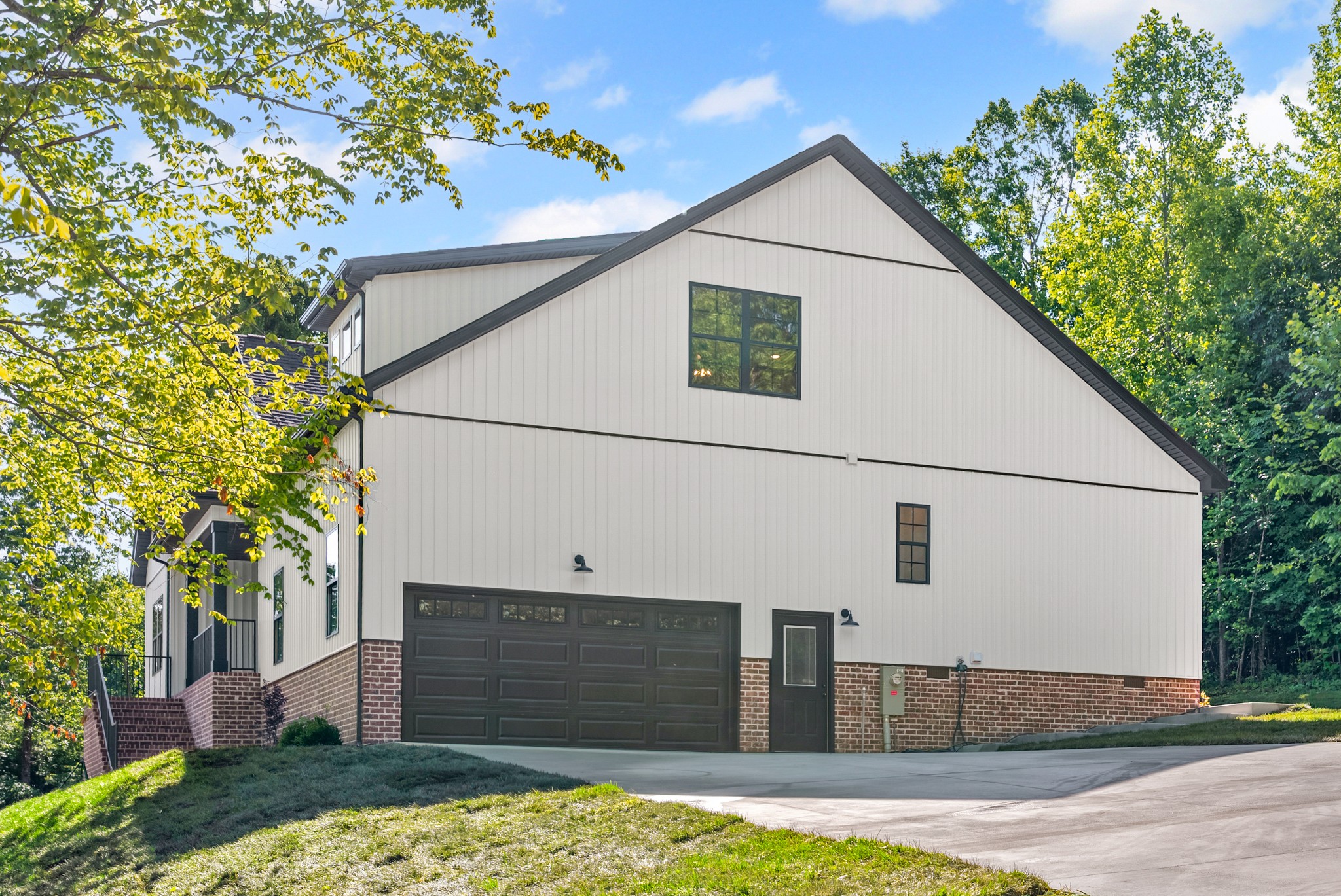 2860 Highway 149 Palmyra TN 37142
