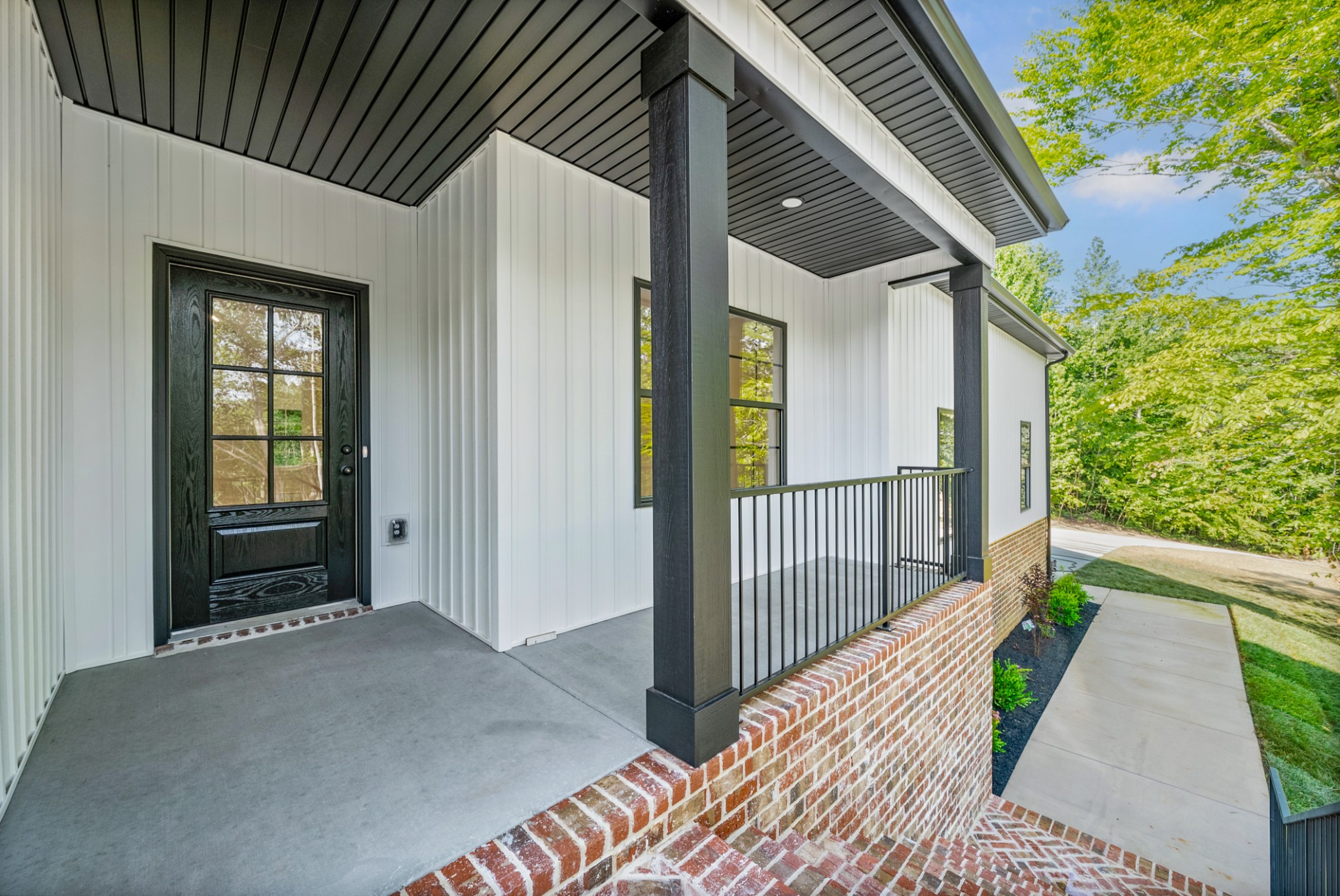2860 Highway 149 Palmyra TN 37142