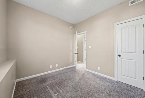 1304 Freedom Drive Clarksville TN 37042