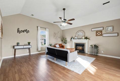 1304 Freedom Drive Clarksville TN 37042