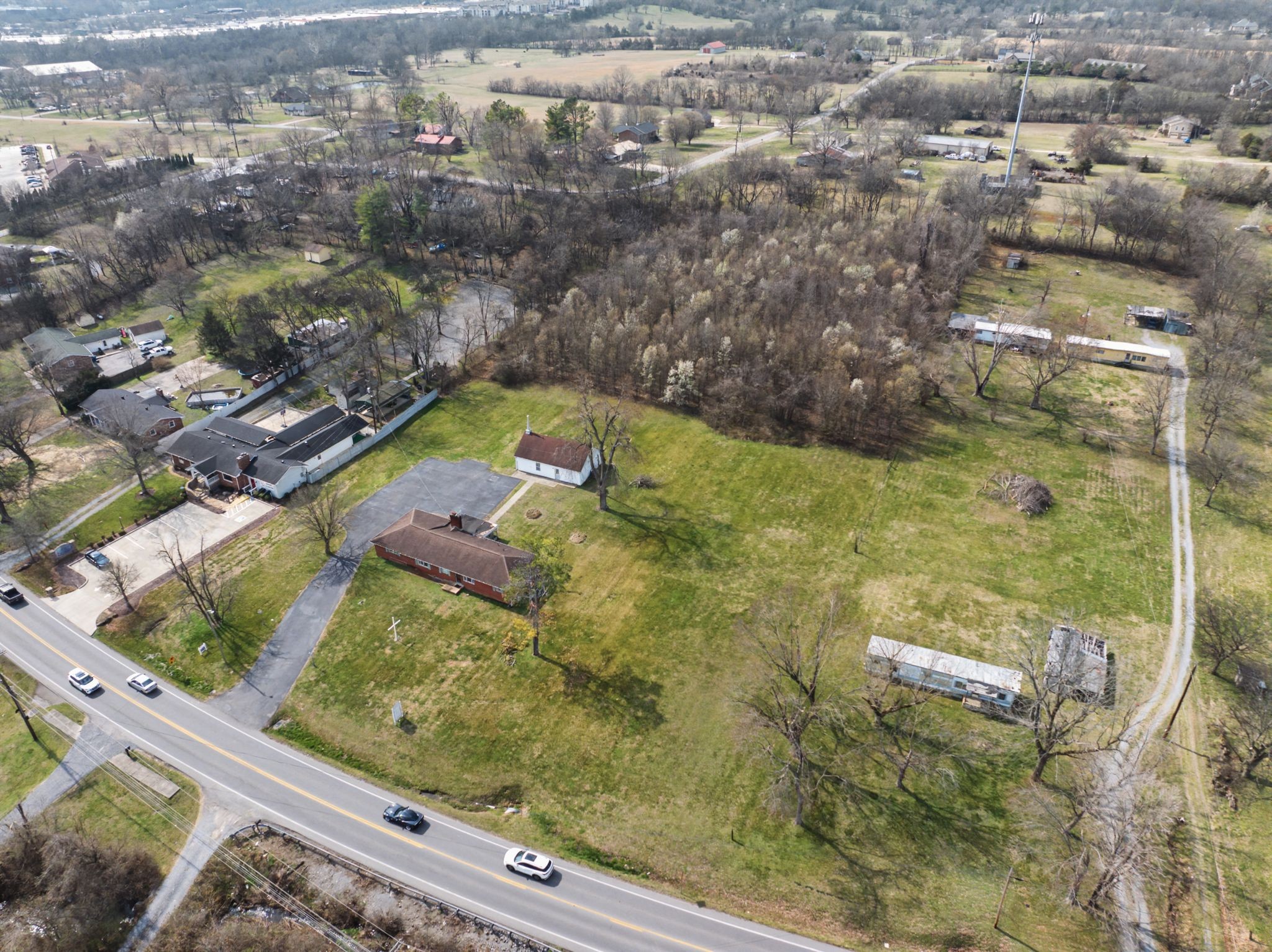 611 New Shackle Island Road Hendersonville TN 37075