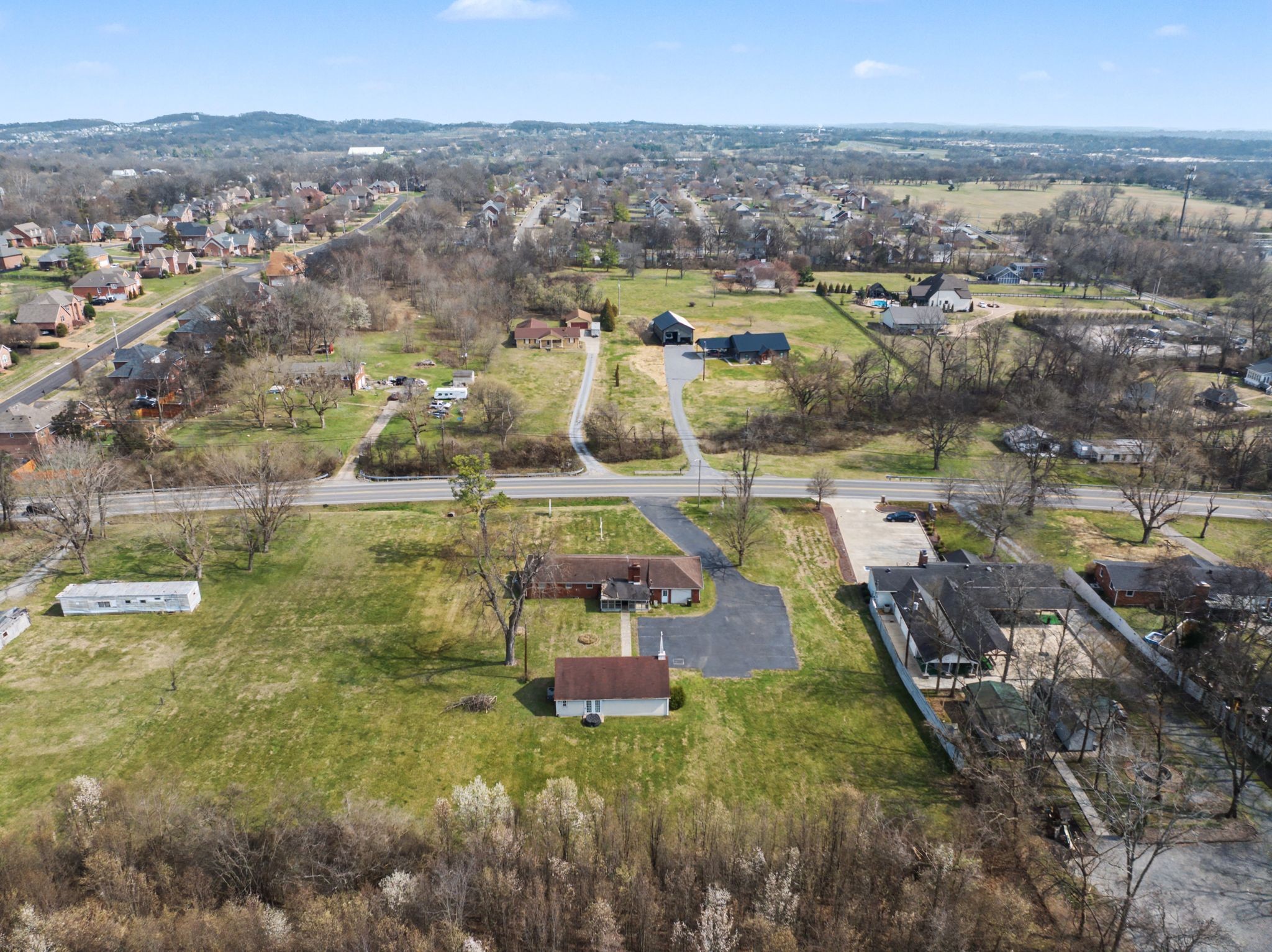 611 New Shackle Island Road Hendersonville TN 37075
