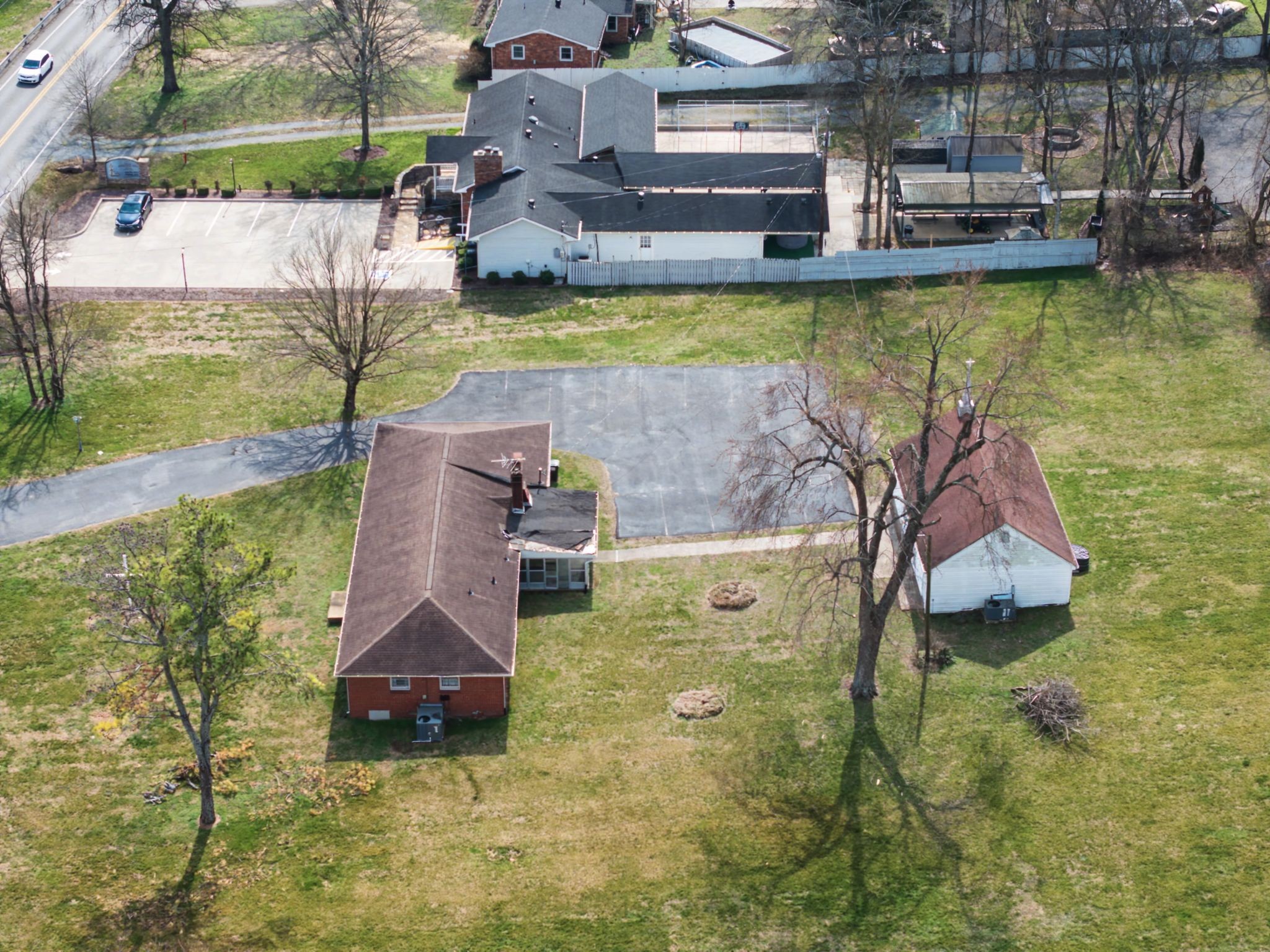 611 New Shackle Island Road Hendersonville TN 37075
